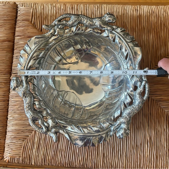 Arthur Court Retired 2000 Leopard Bowl - Picture 9 of 11